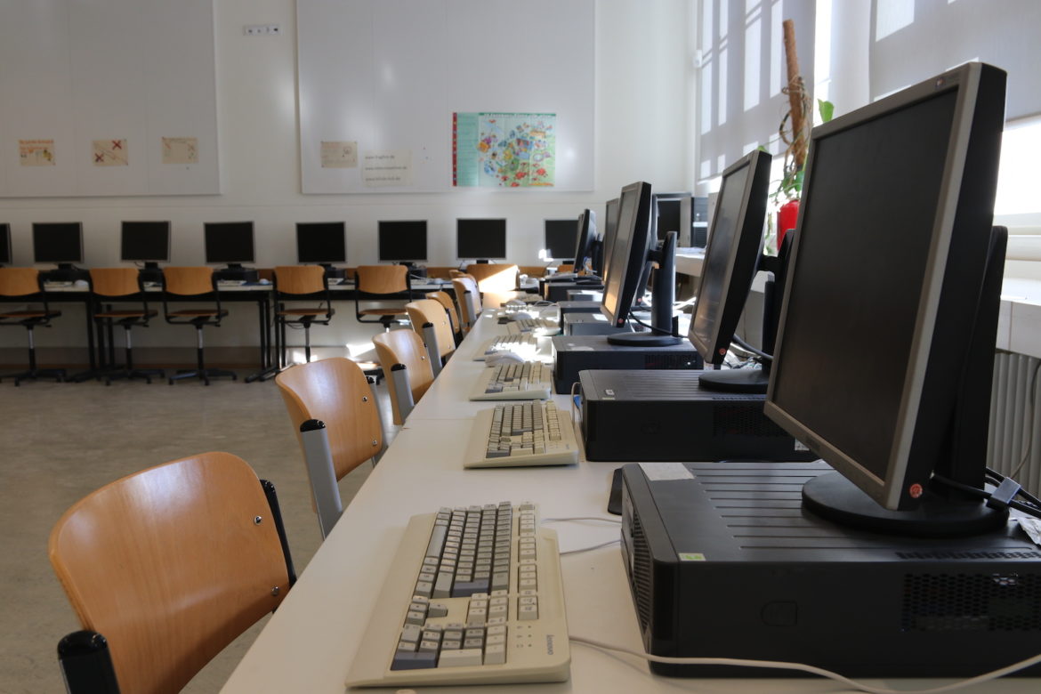 Computerraum, Grundschule im Hofgarten